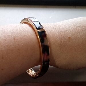 Elegant Black and Gold Women's Bracelet